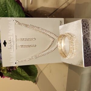 Nicole Miller Necklace and Earrings Bundle NWT